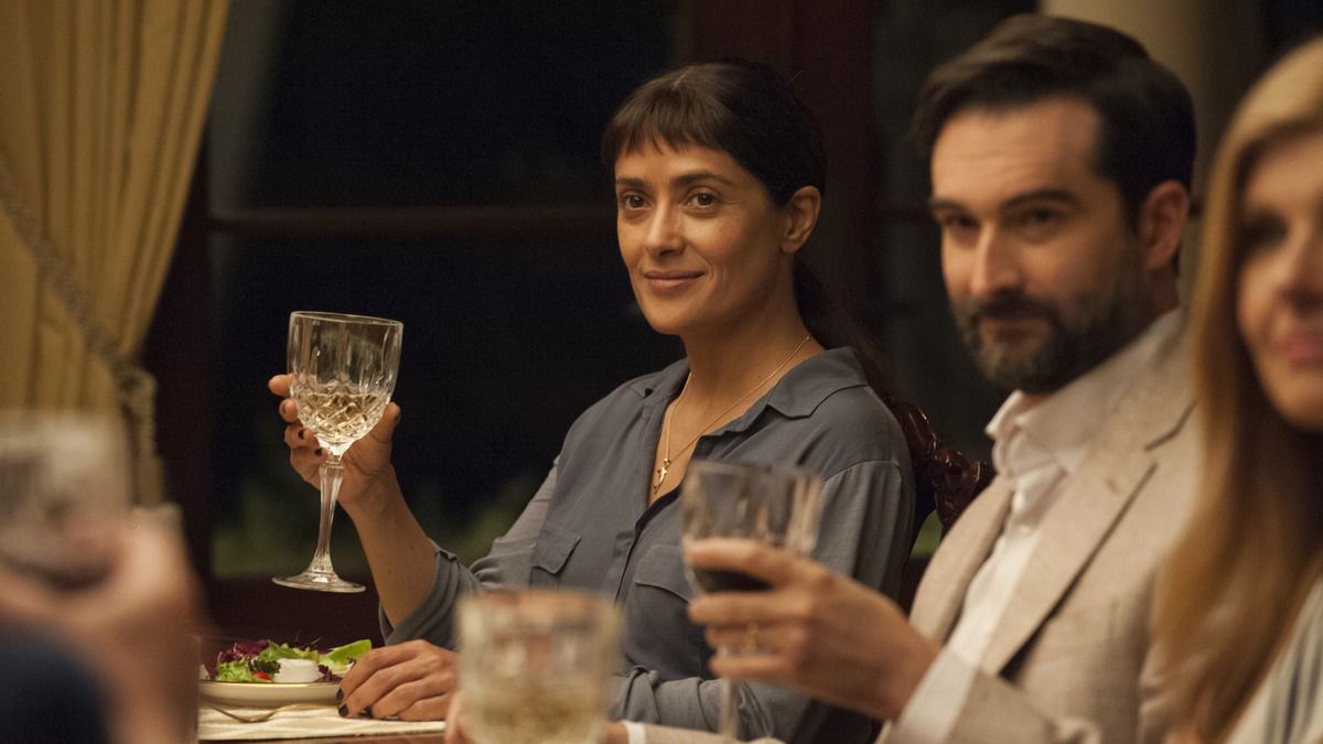 beatriz at dinner